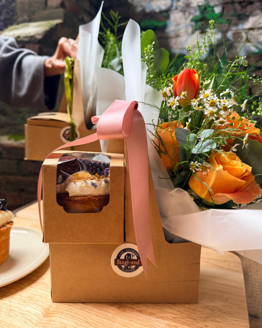 Blooms and Bakes
